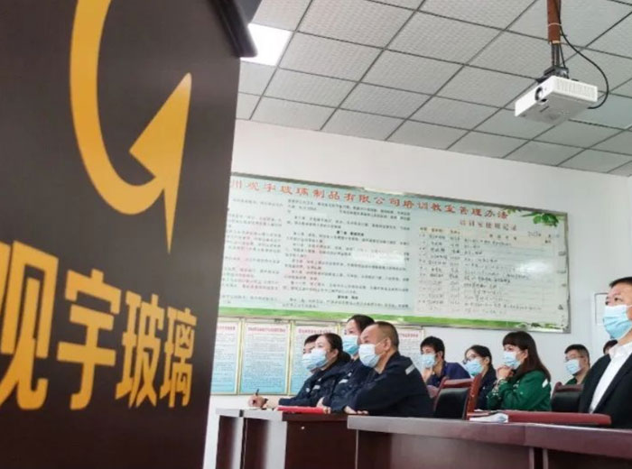 参与党的盛会 聆听党的声音｜FH至尊注册集团组织集中观看二十大开幕式